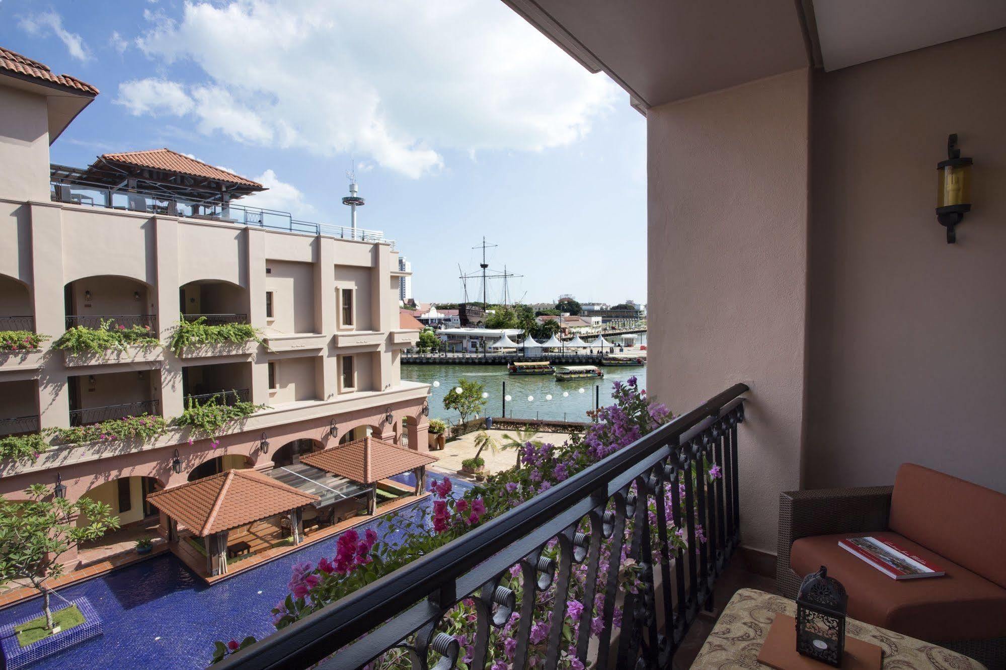 โรงแรมคาซา เดล รีโอ มะละกา Malacca ภายนอก รูปภาพ