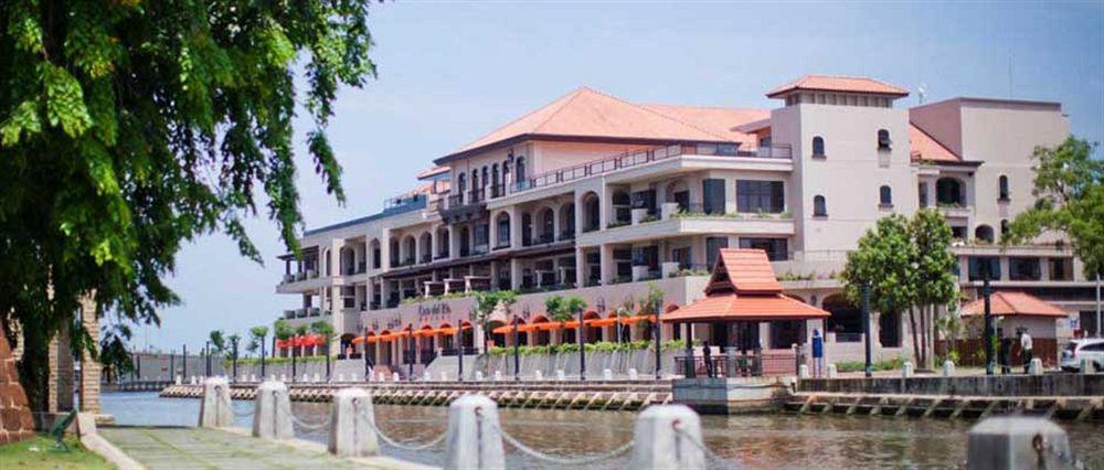 โรงแรมคาซา เดล รีโอ มะละกา Malacca ภายนอก รูปภาพ